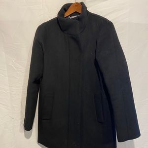 JCREW Black wool coat with gold zipper🧣🥰